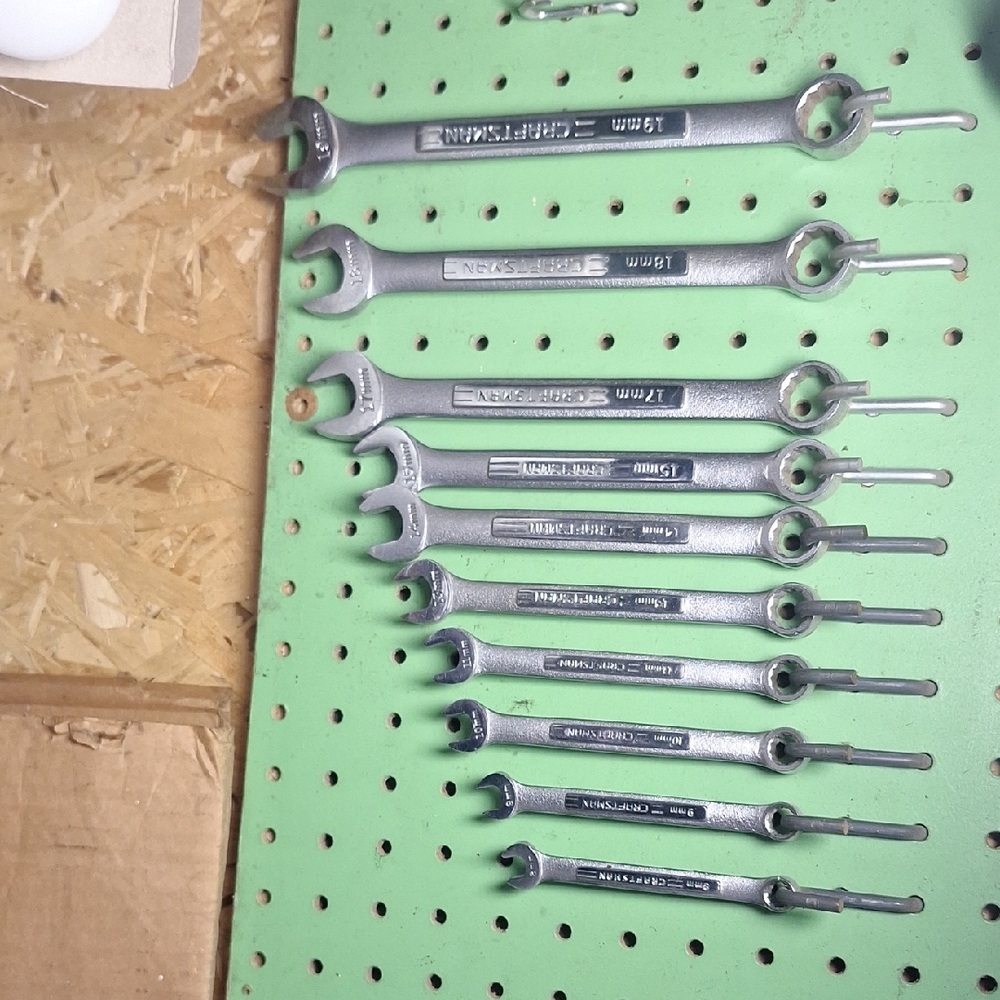 Craftsman Wrench Set - Silver